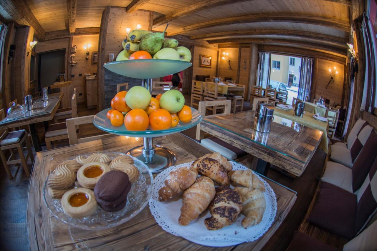 Hotel Ambrosini Aprica Εξωτερικό φωτογραφία